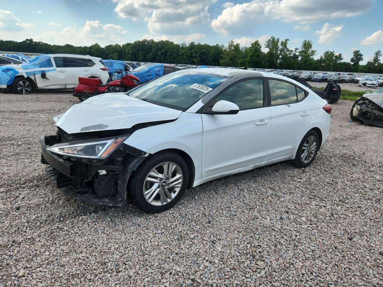 2019 HYUNDAI ELANTRA — фото 1