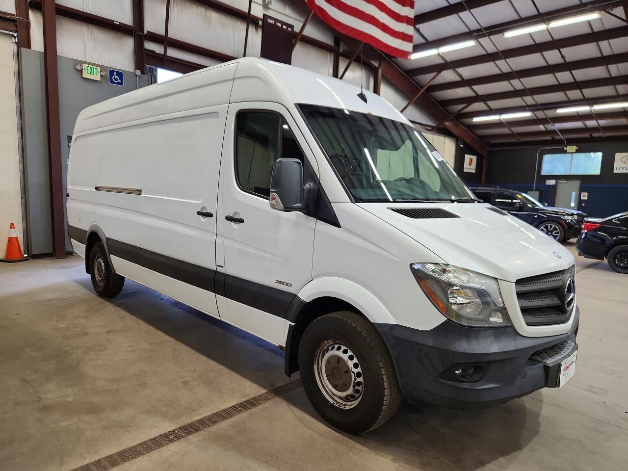 2016 MERCEDES-BENZ SPRINTER — фото 4