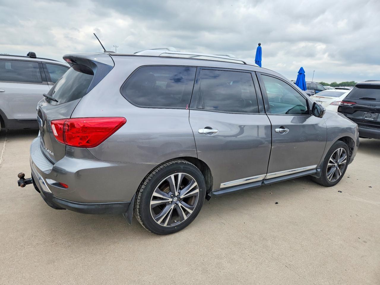 2017 NISSAN PATHFINDER — фото 3