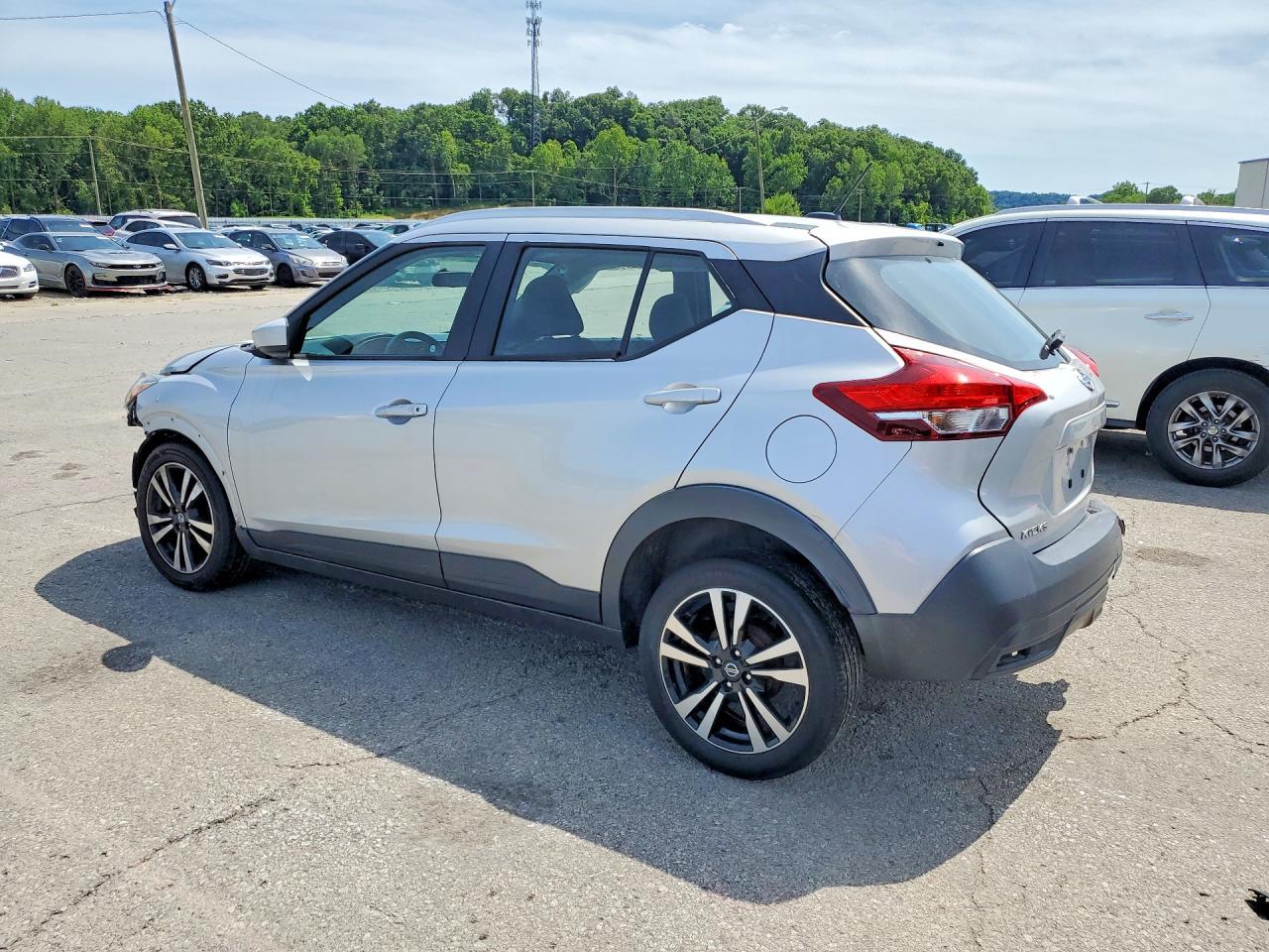 2019 NISSAN KICKS — фото 2