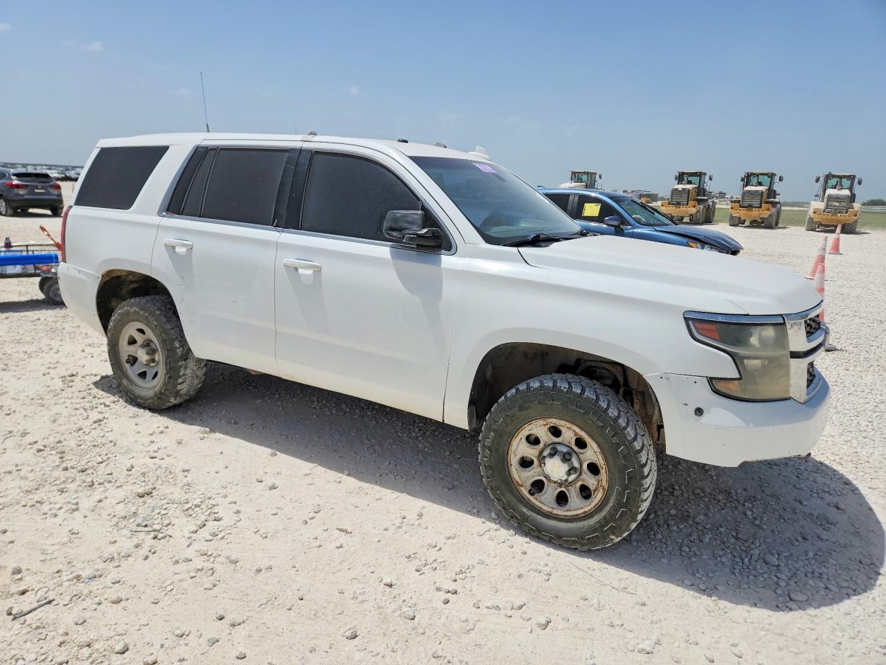 2017 CHEVROLET TAHOE — фото 4