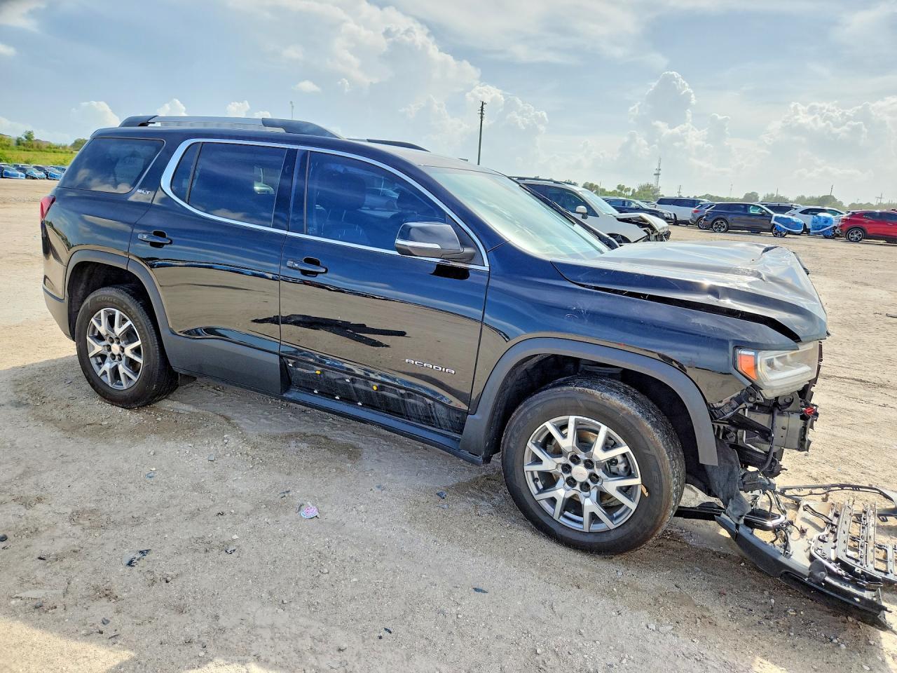 2021 GMC ACADIA — фото 4