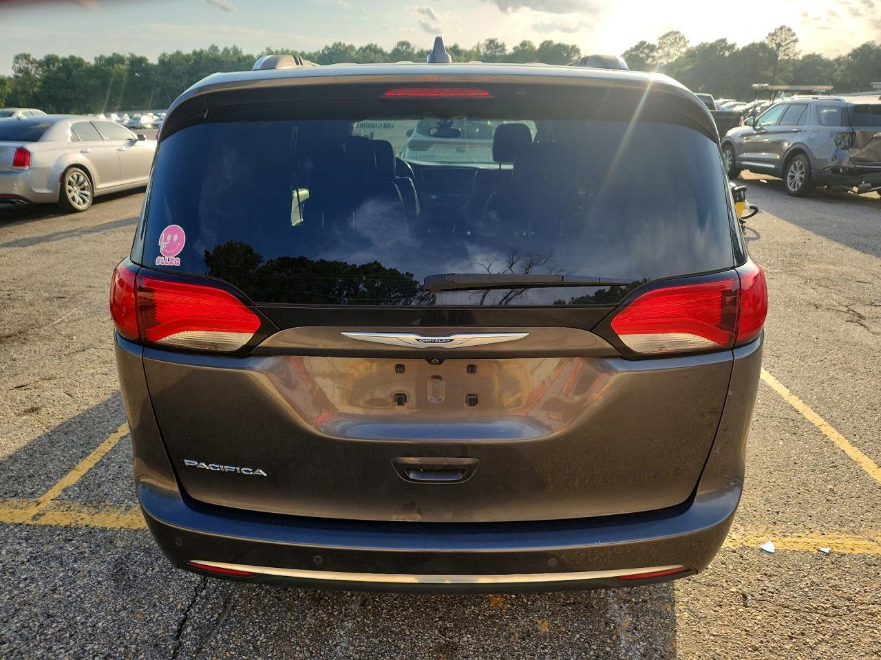 2019 CHRYSLER PACIFICA — фото 6