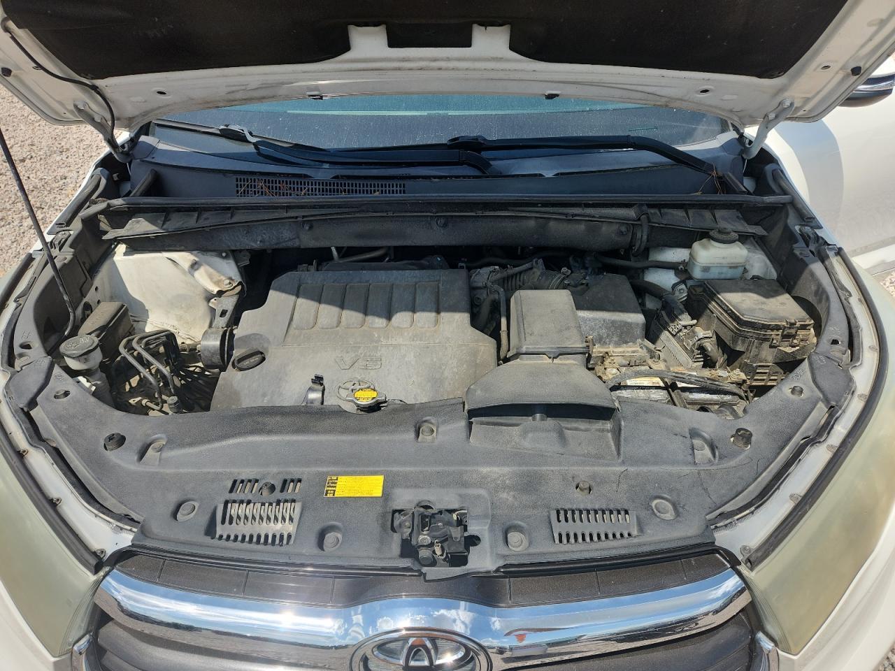 2015 TOYOTA HIGHLANDER — фото 12