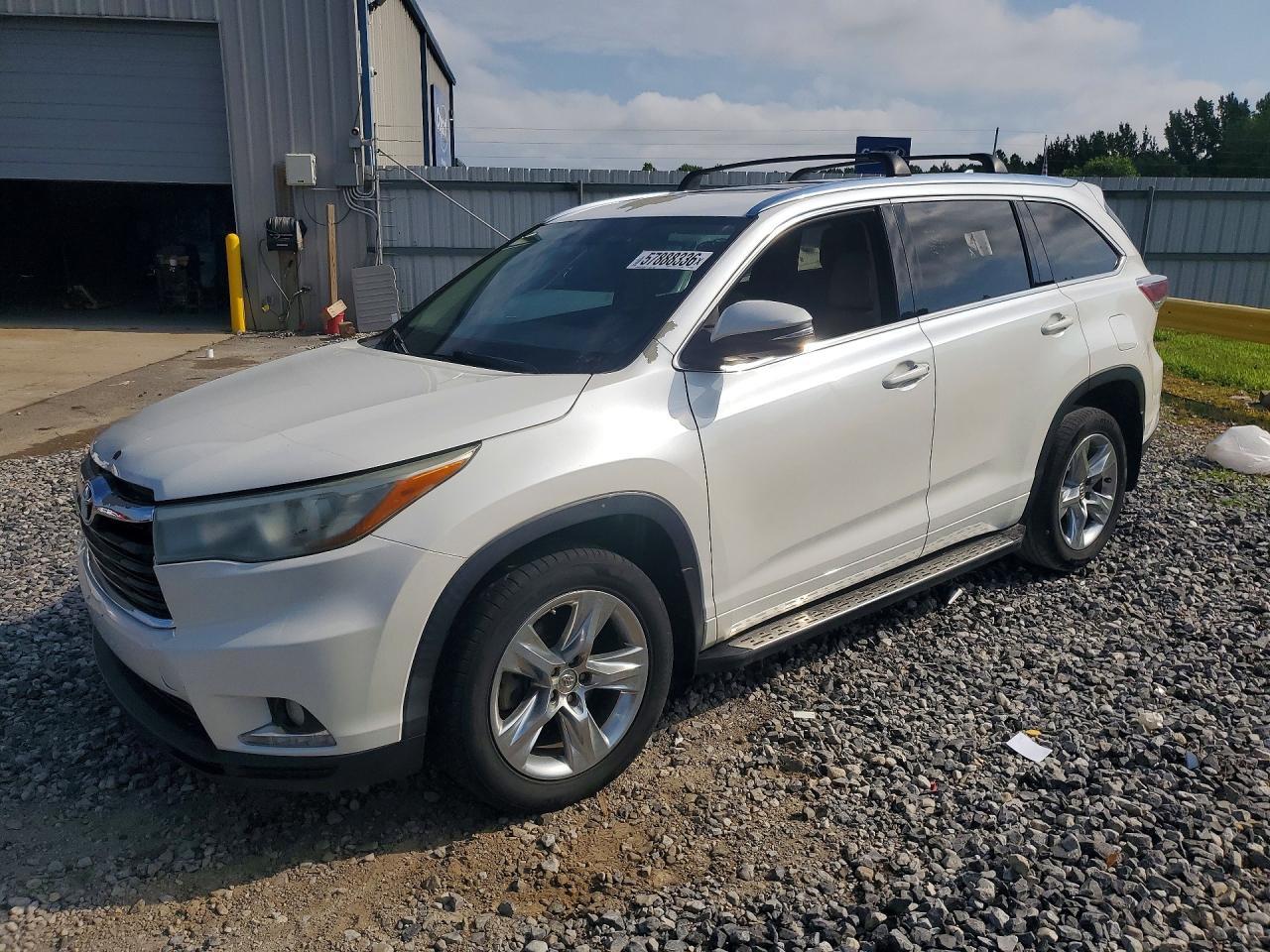 2015 TOYOTA HIGHLANDER — фото 1