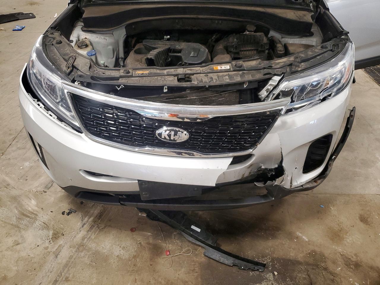 2014 KIA SORENTO — фото 12