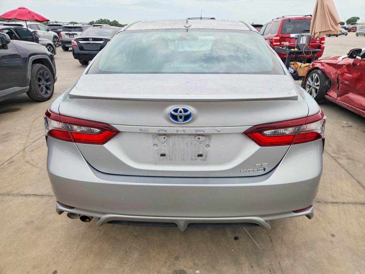 2022 TOYOTA CAMRY HYBRID — фото 6
