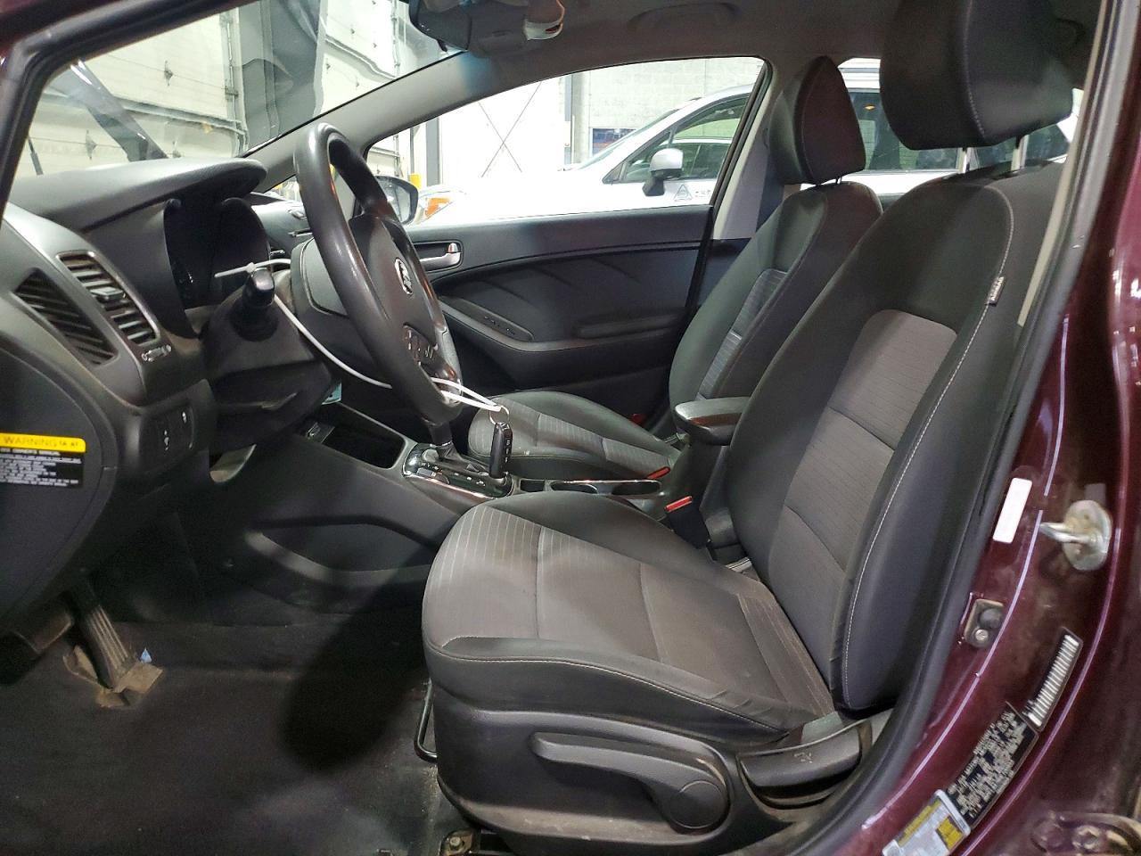 2017 KIA FORTE — фото 7