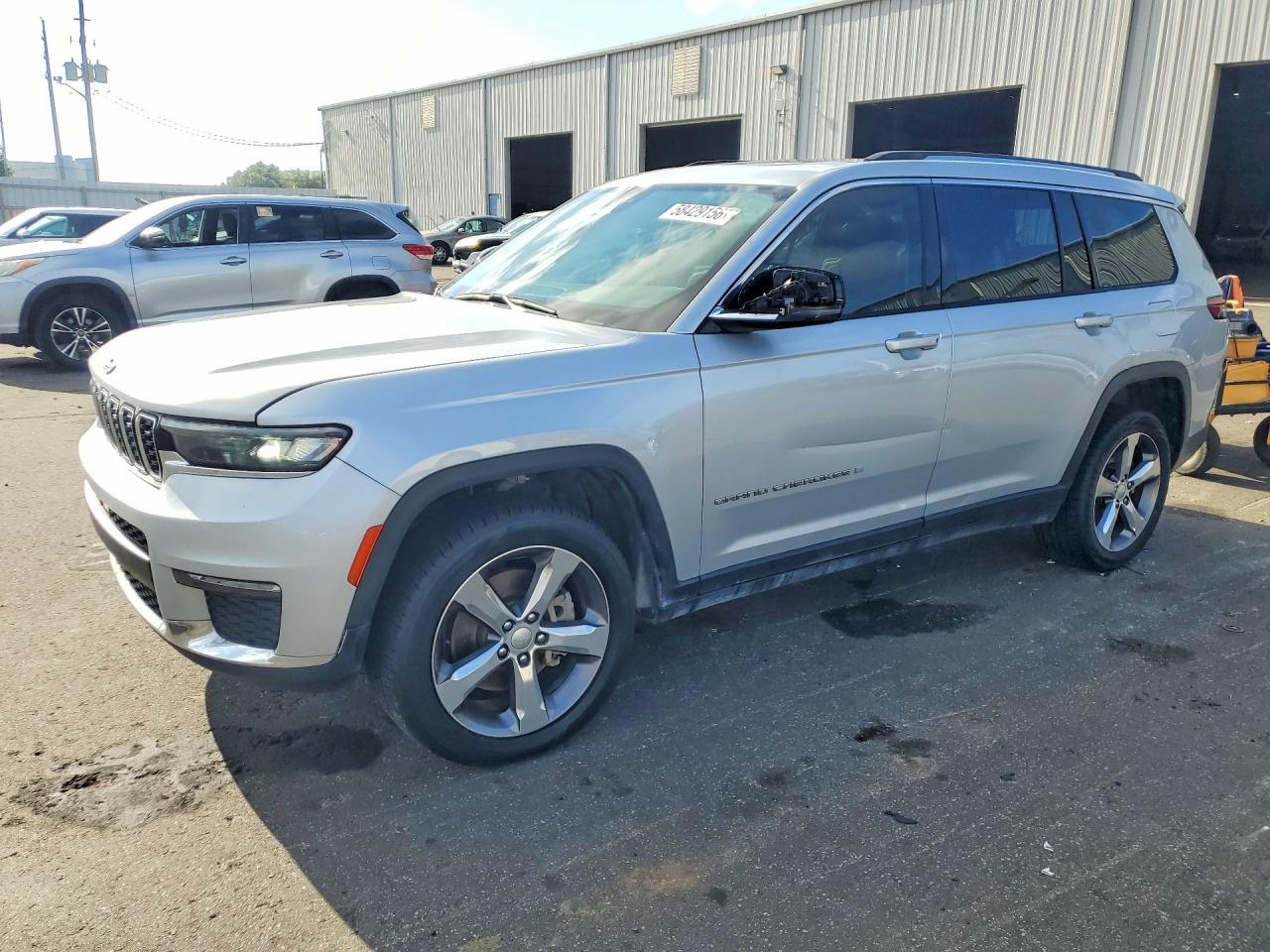 2021 JEEP GRAND CHEROKEE — фото 1