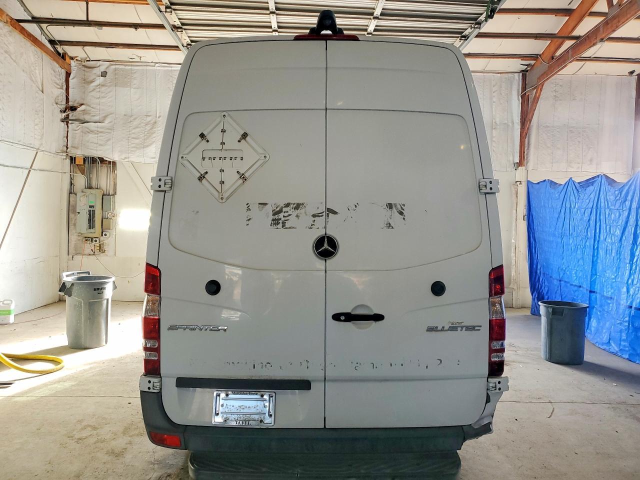 2015 MERCEDES-BENZ SPRINTER — фото 6