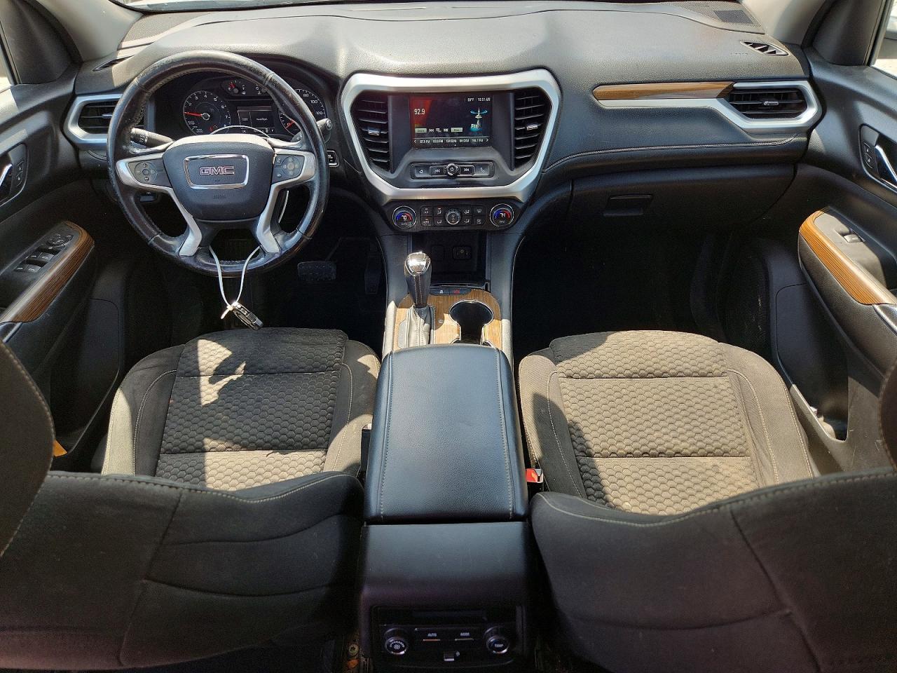 2018 GMC ACADIA — фото 8