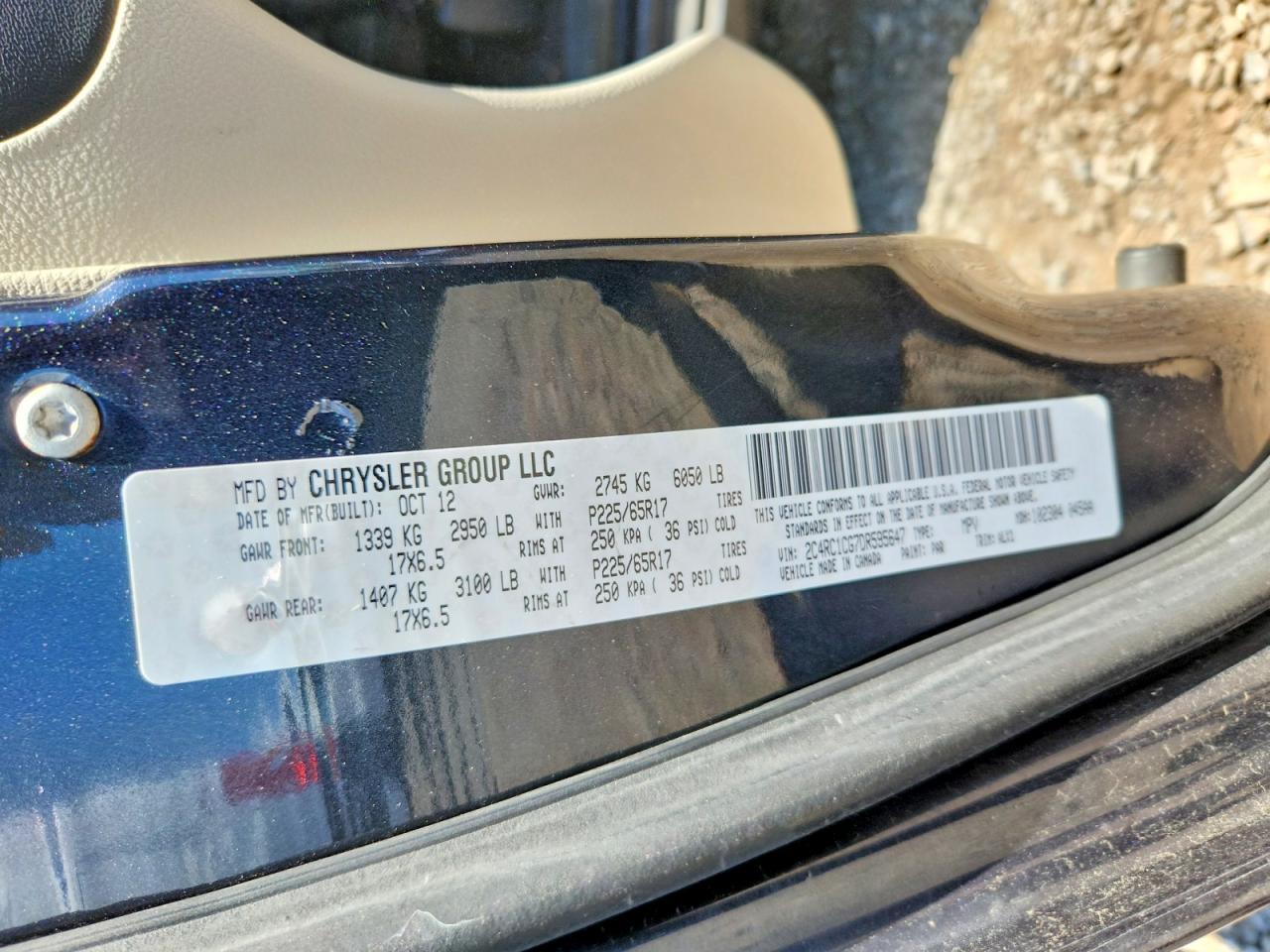 CHRYSLER TOWN & COUNTRY