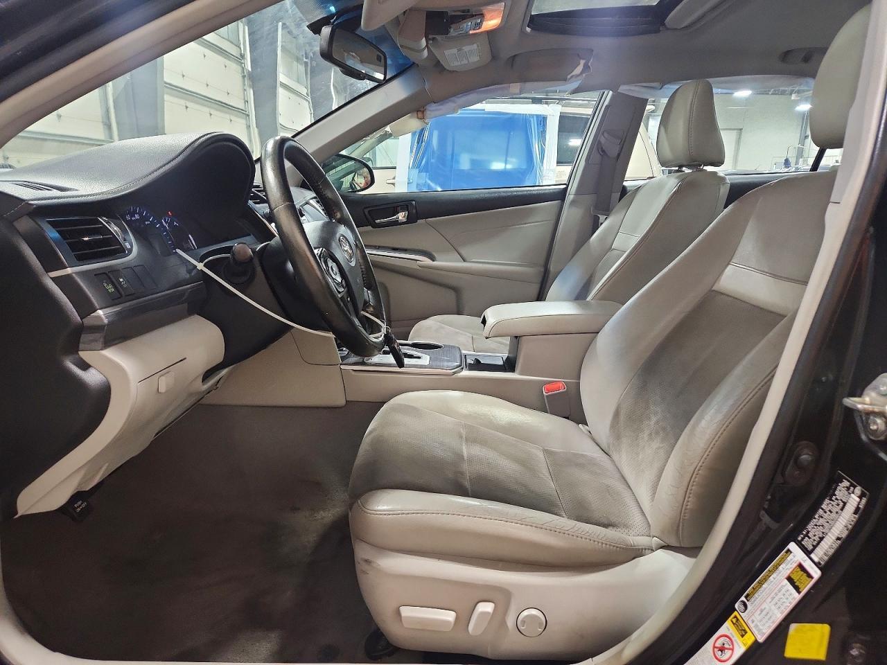 2013 TOYOTA CAMRY HYBRID — фото 7