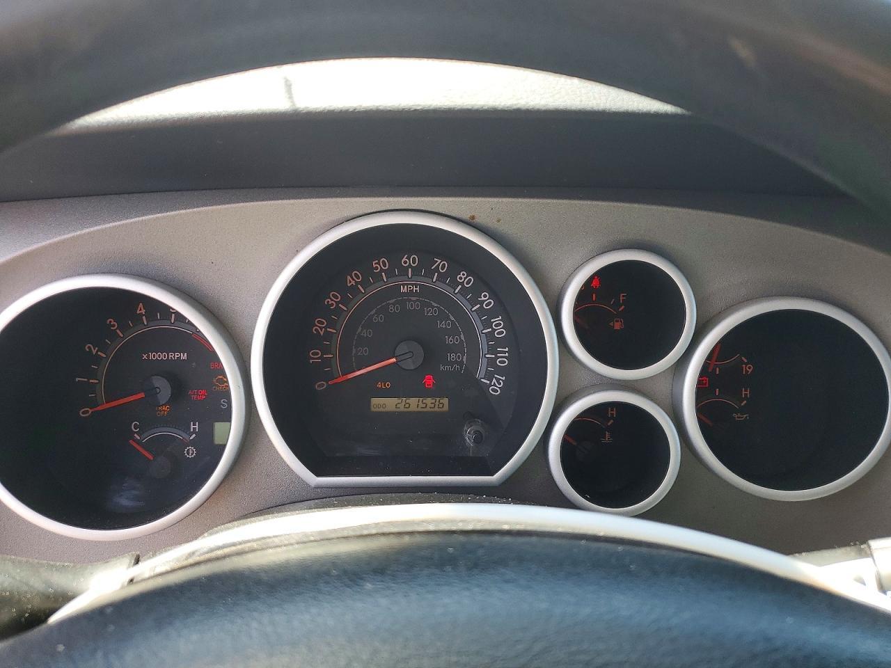 TOYOTA TUNDRA