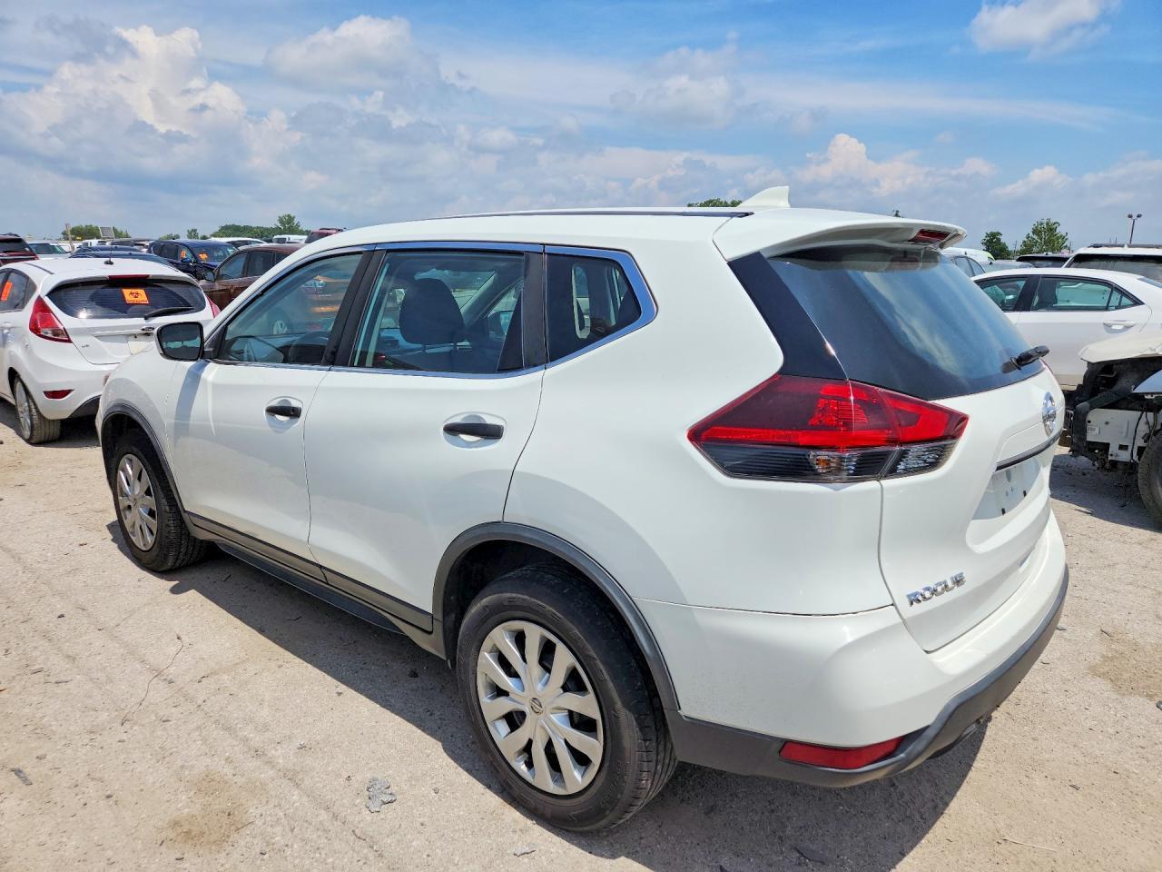 2019 NISSAN ROGUE — фото 2