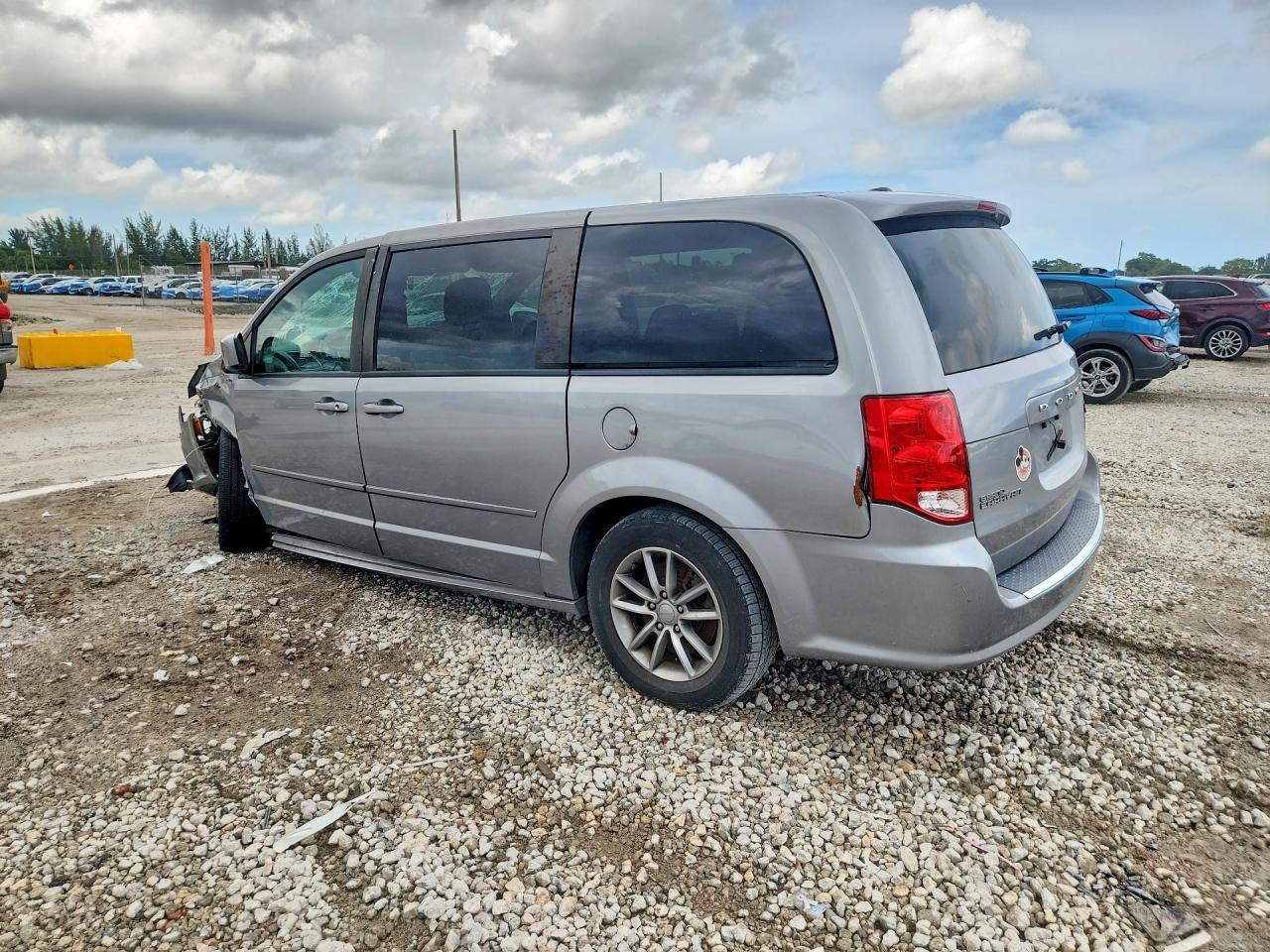 2017 DODGE GRAND CARAVAN — фото 2
