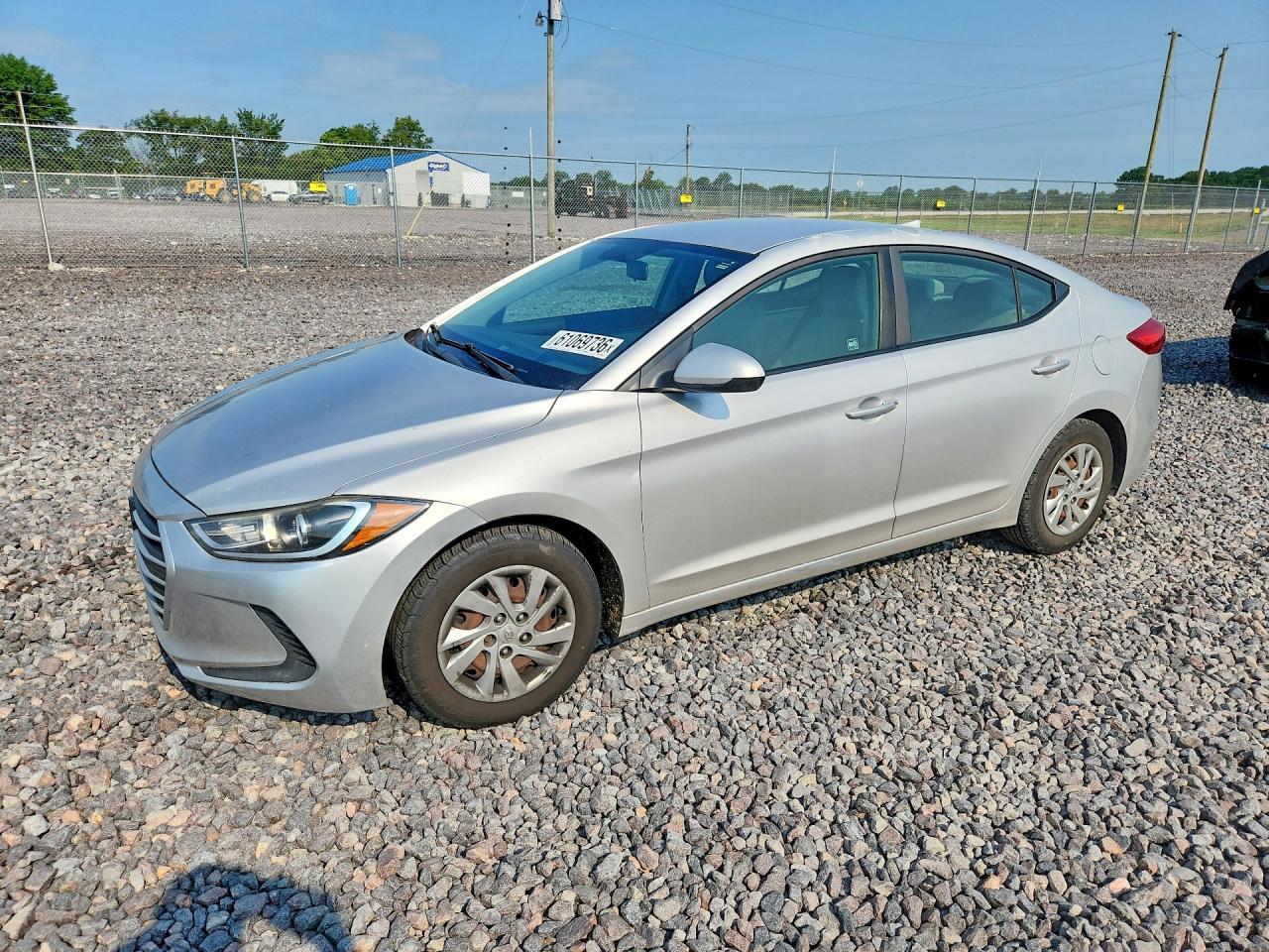 2017 HYUNDAI ELANTRA — фото 1