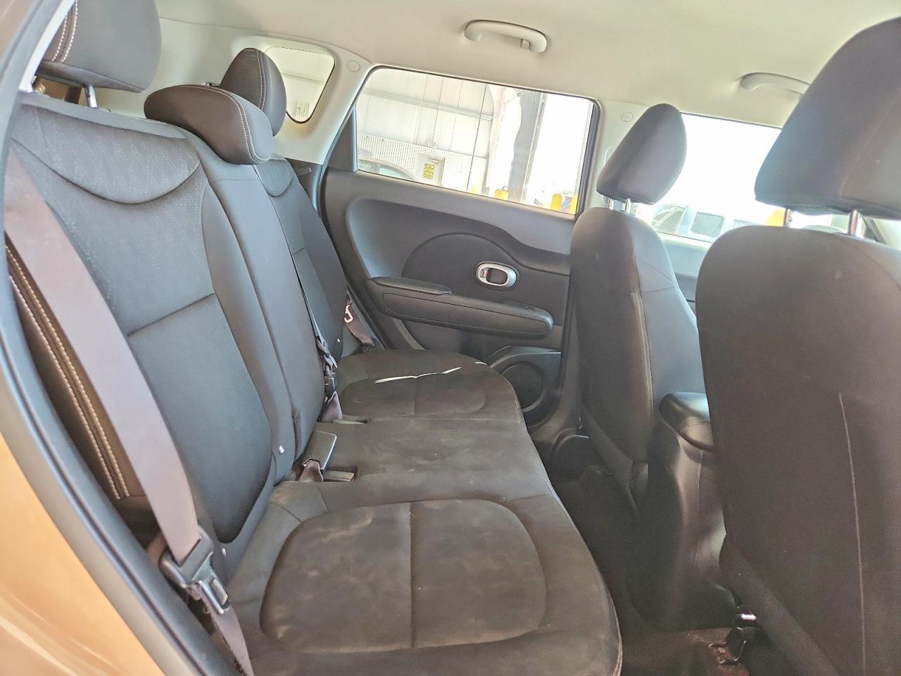 2016 KIA SOUL — фото 10