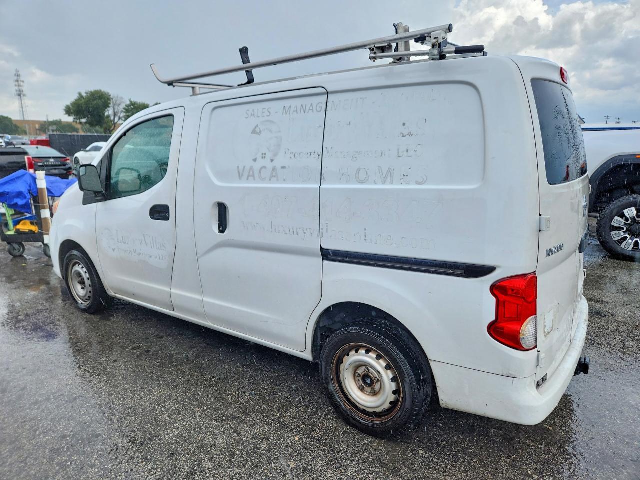 2014 NISSAN NV200 — фото 2