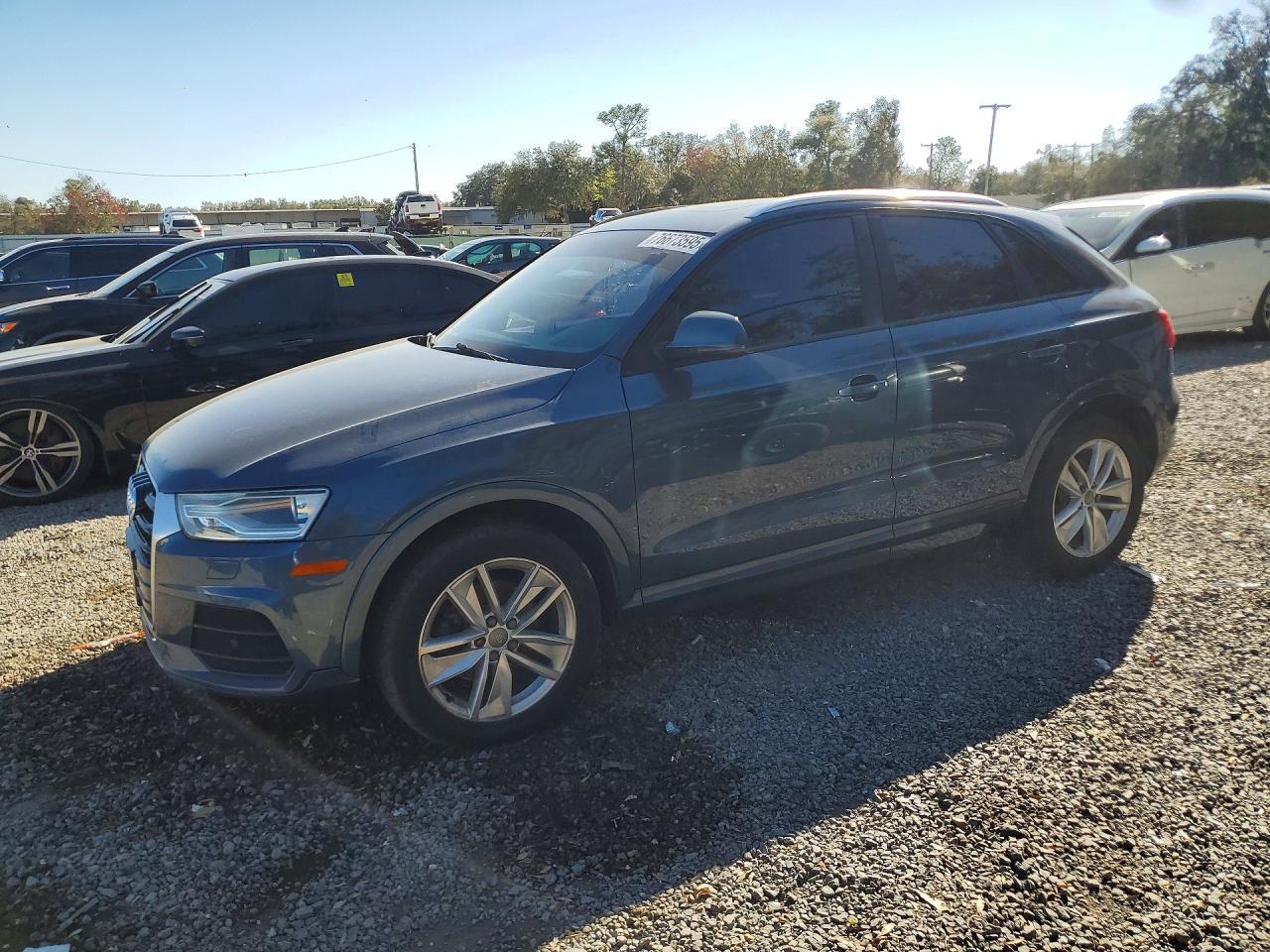 2017 AUDI Q3 — фото 1