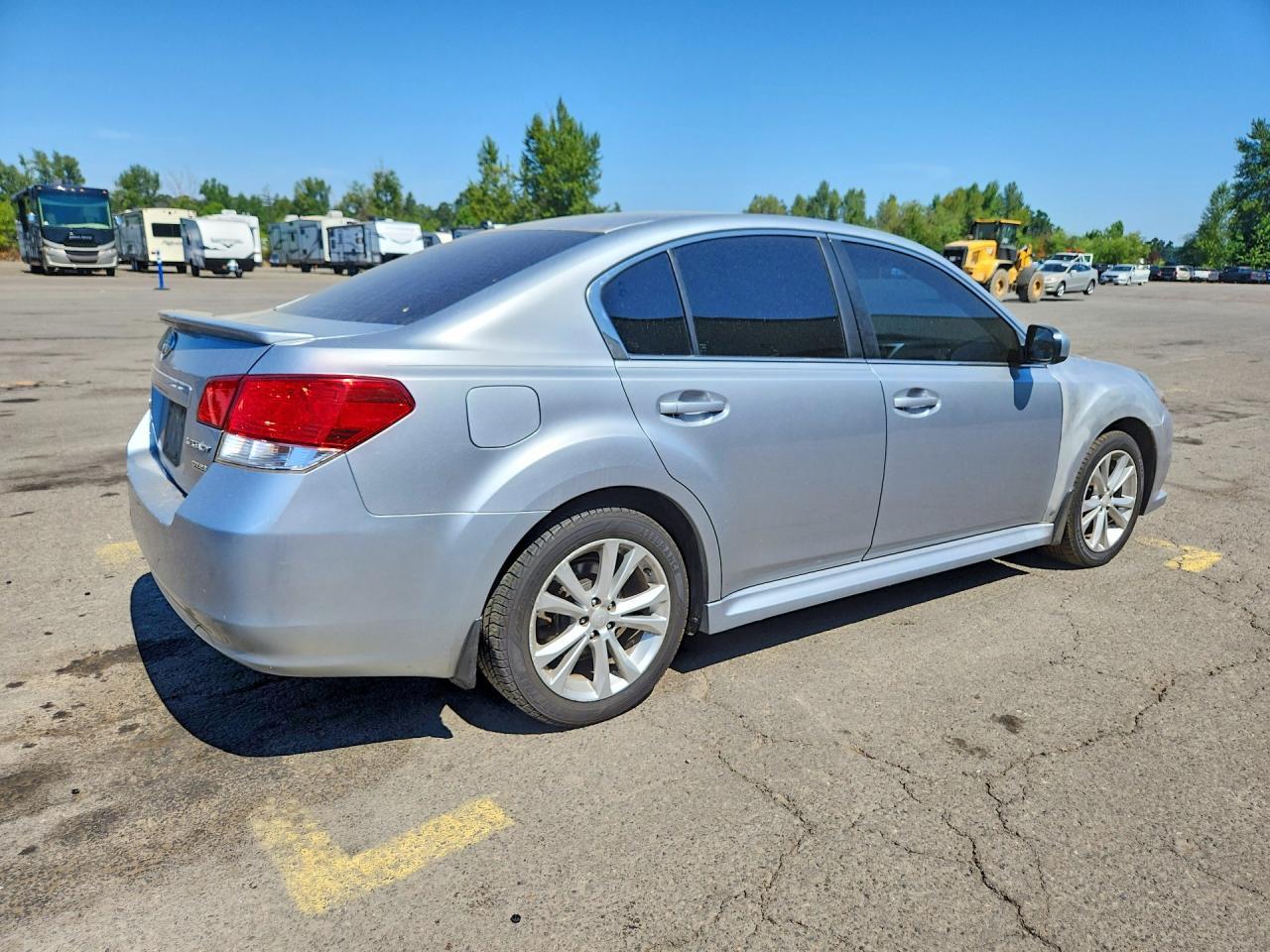 2013 SUBARU LEGACY — фото 3