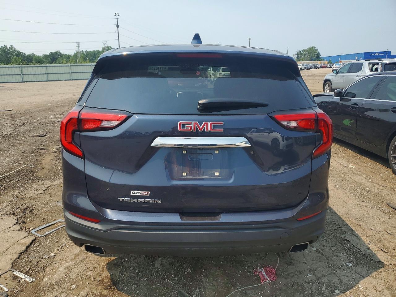 2018 GMC TERRAIN — фото 6