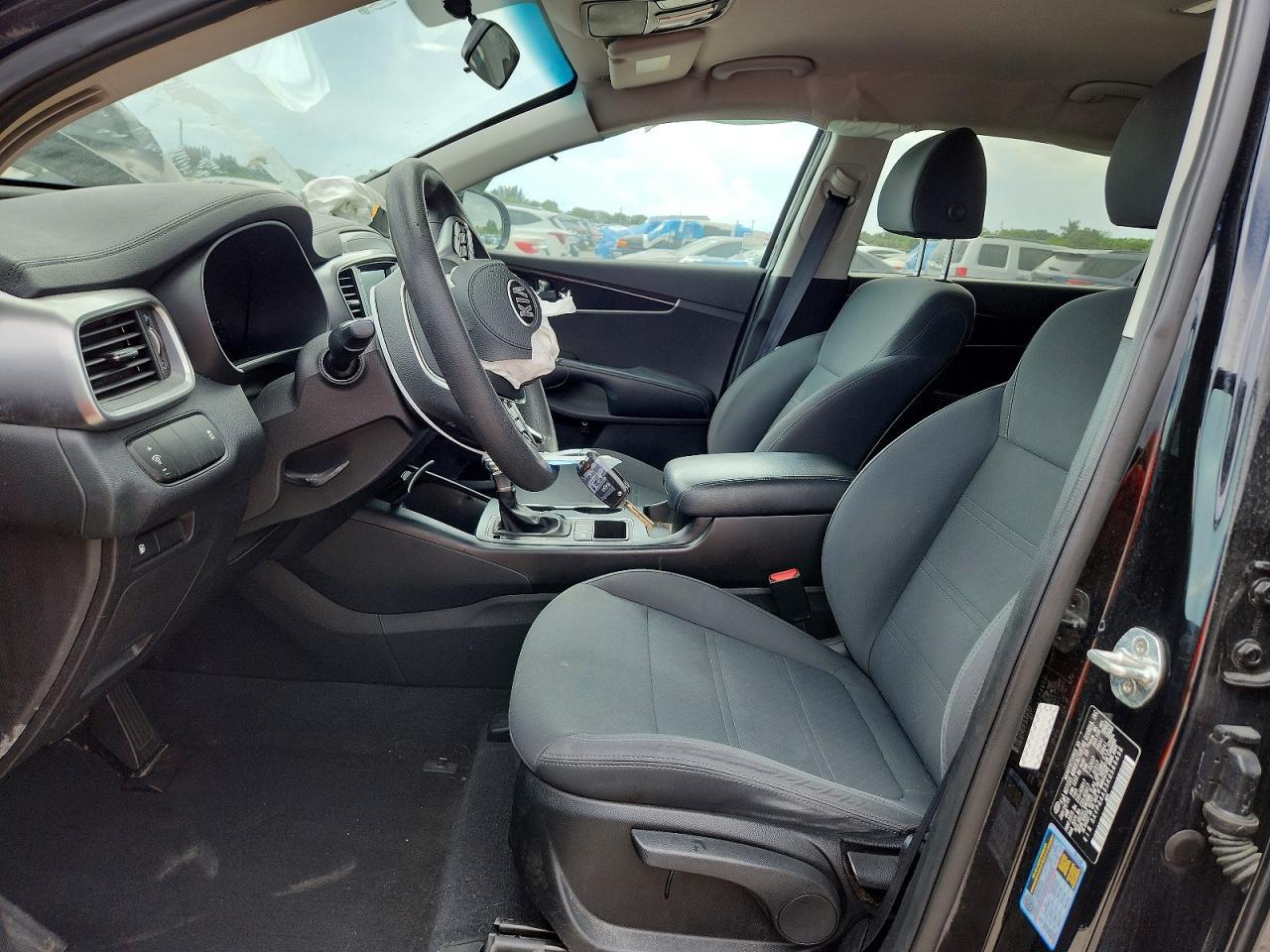 2019 KIA SORENTO — фото 7