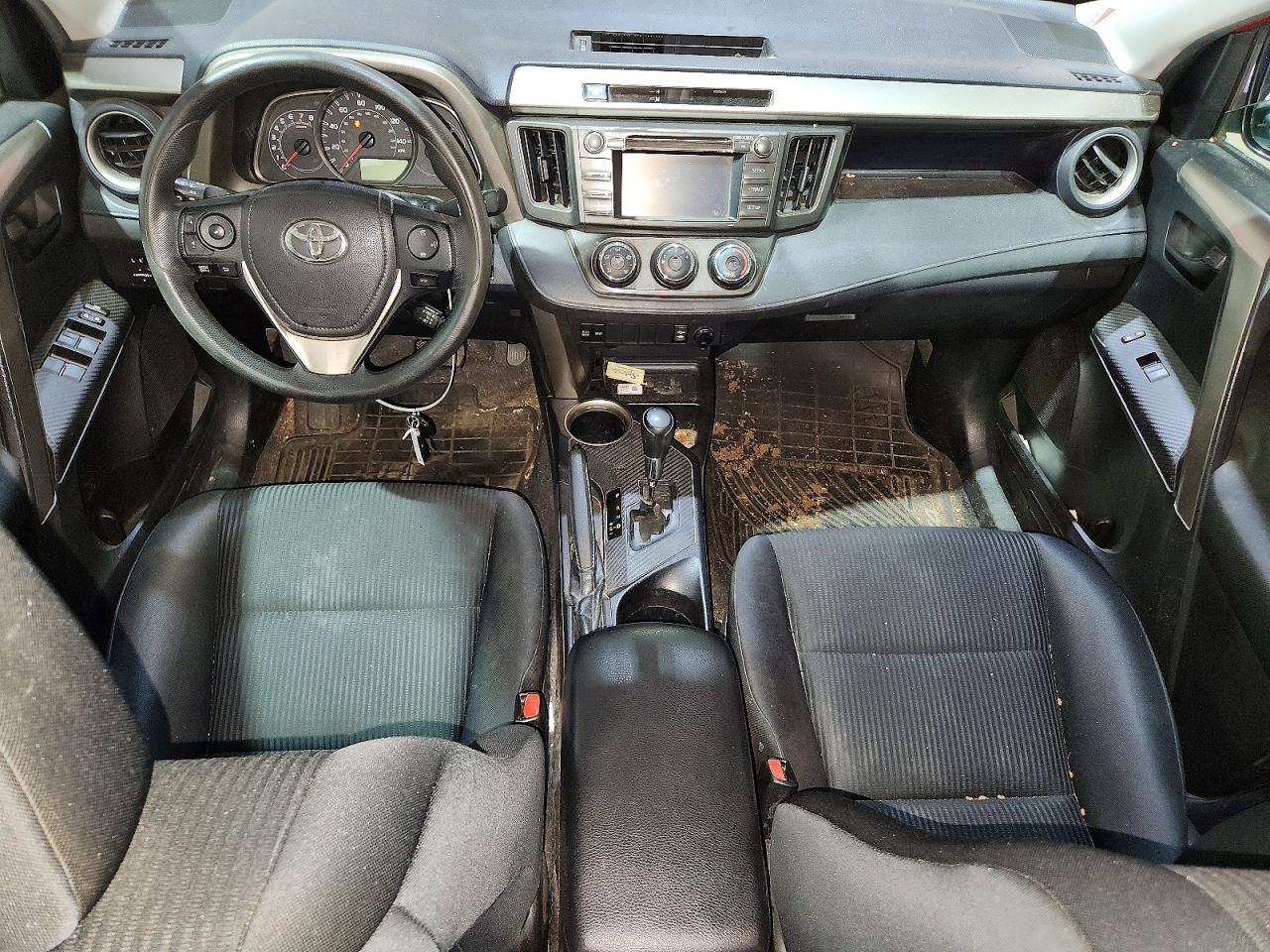 2015 TOYOTA RAV4 — фото 8