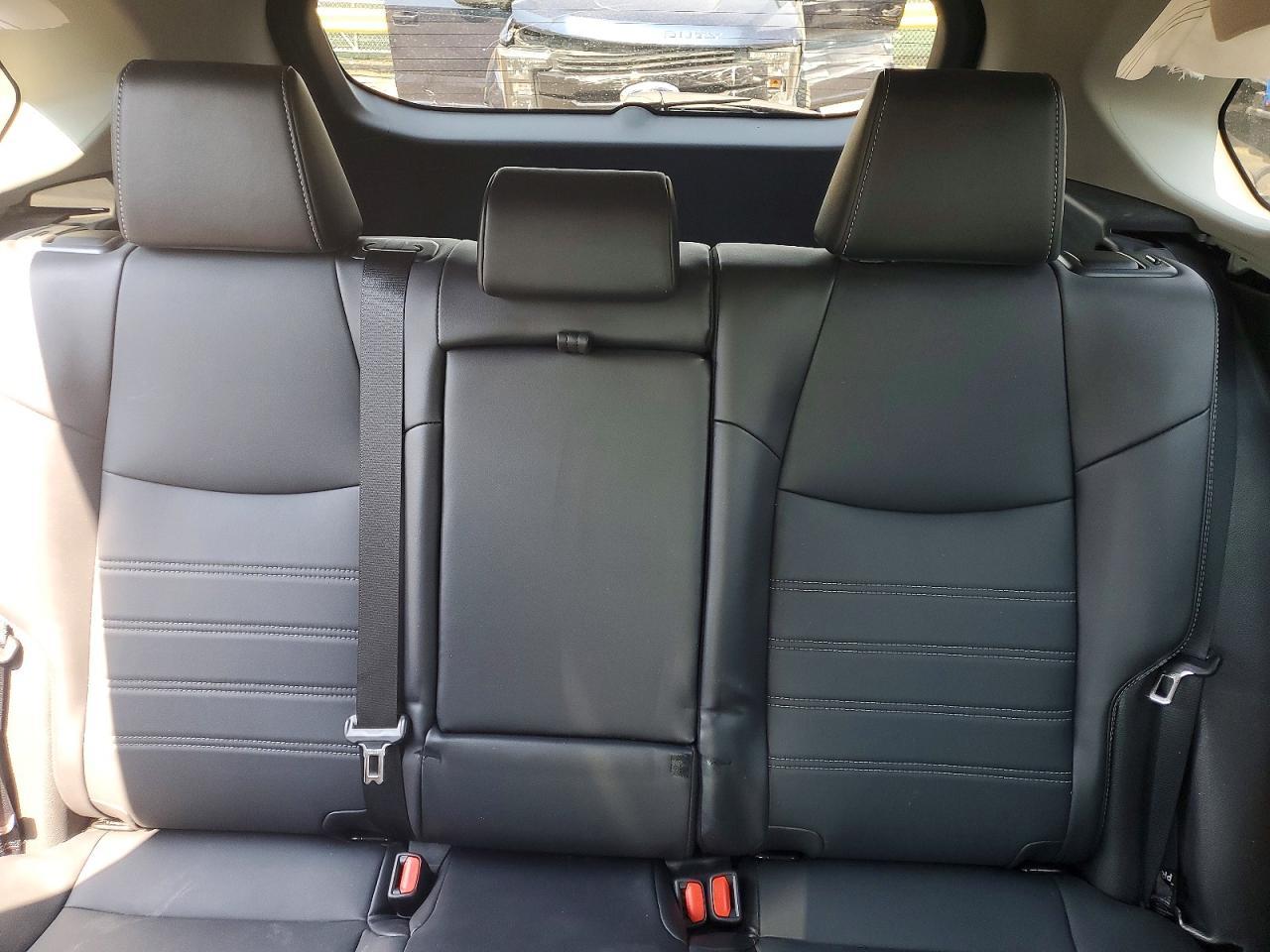 2023 TOYOTA RAV4 HYBRID — фото 10