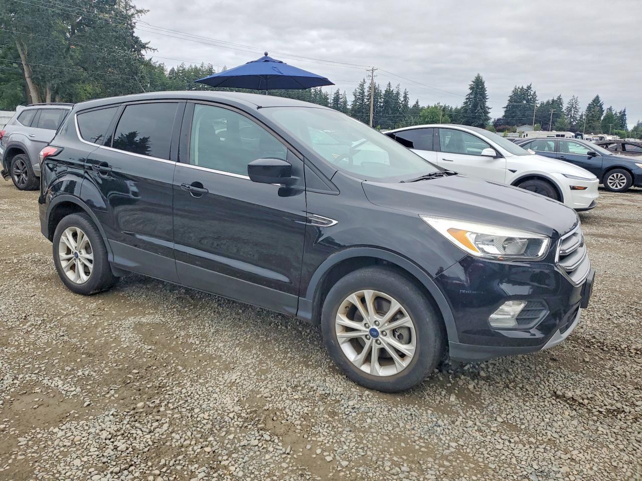 2017 FORD ESCAPE — фото 4