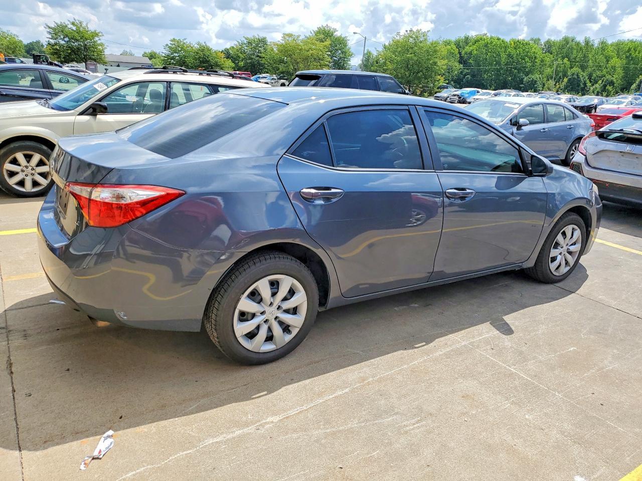 2016 TOYOTA COROLLA — фото 3