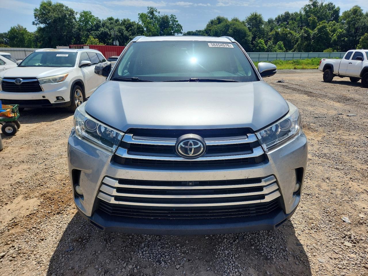 2017 TOYOTA HIGHLANDER — фото 5
