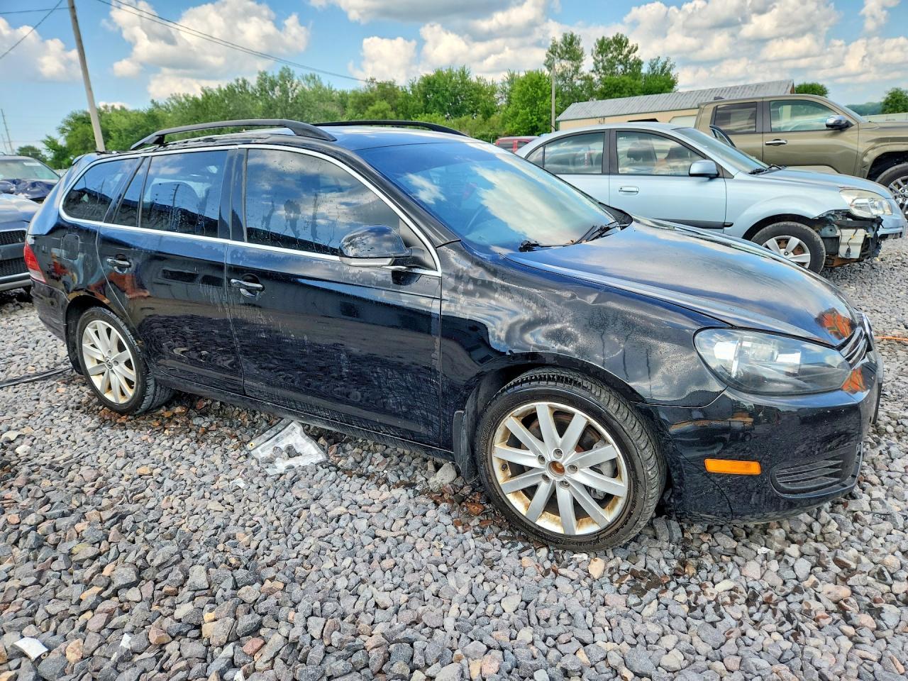 2013 VOLKSWAGEN JETTA — фото 4