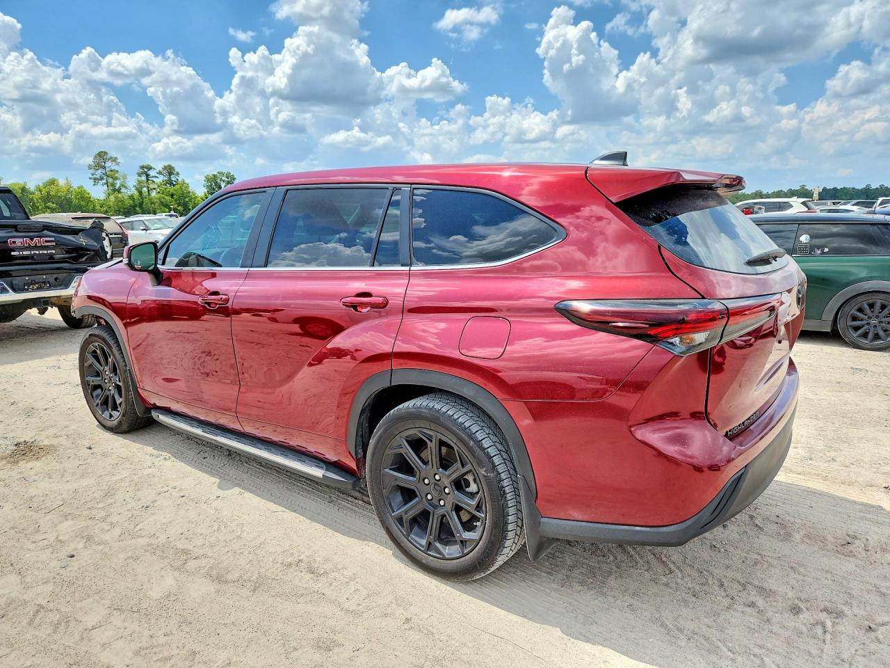 2024 TOYOTA HIGHLANDER — фото 2