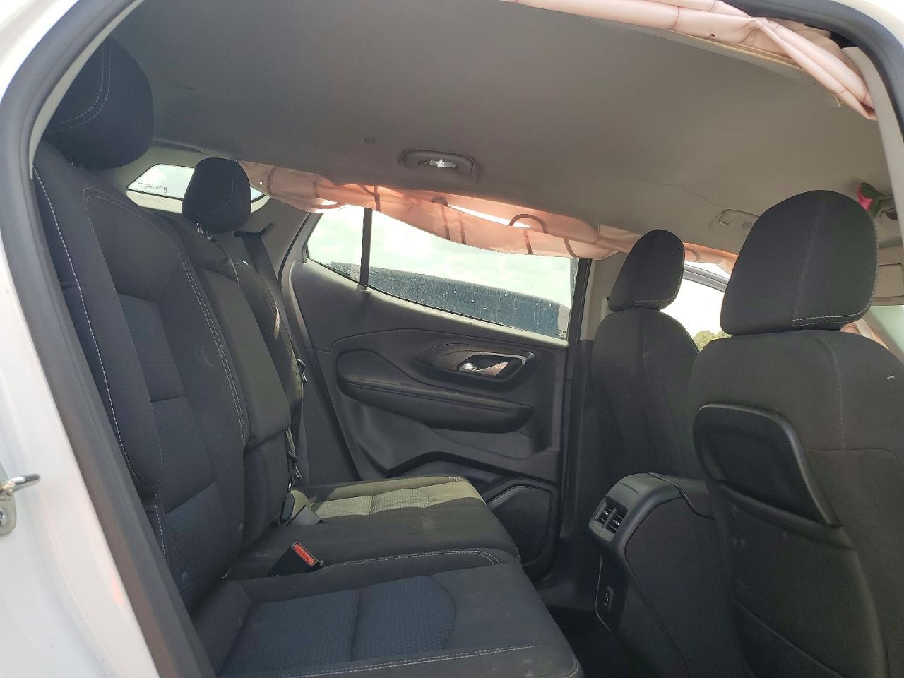2024 GMC TERRAIN — фото 10