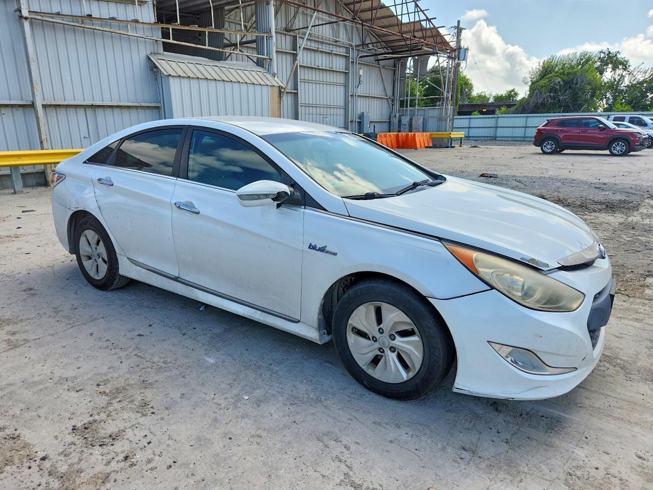 2015 HYUNDAI SONATA HYBRID — фото 4