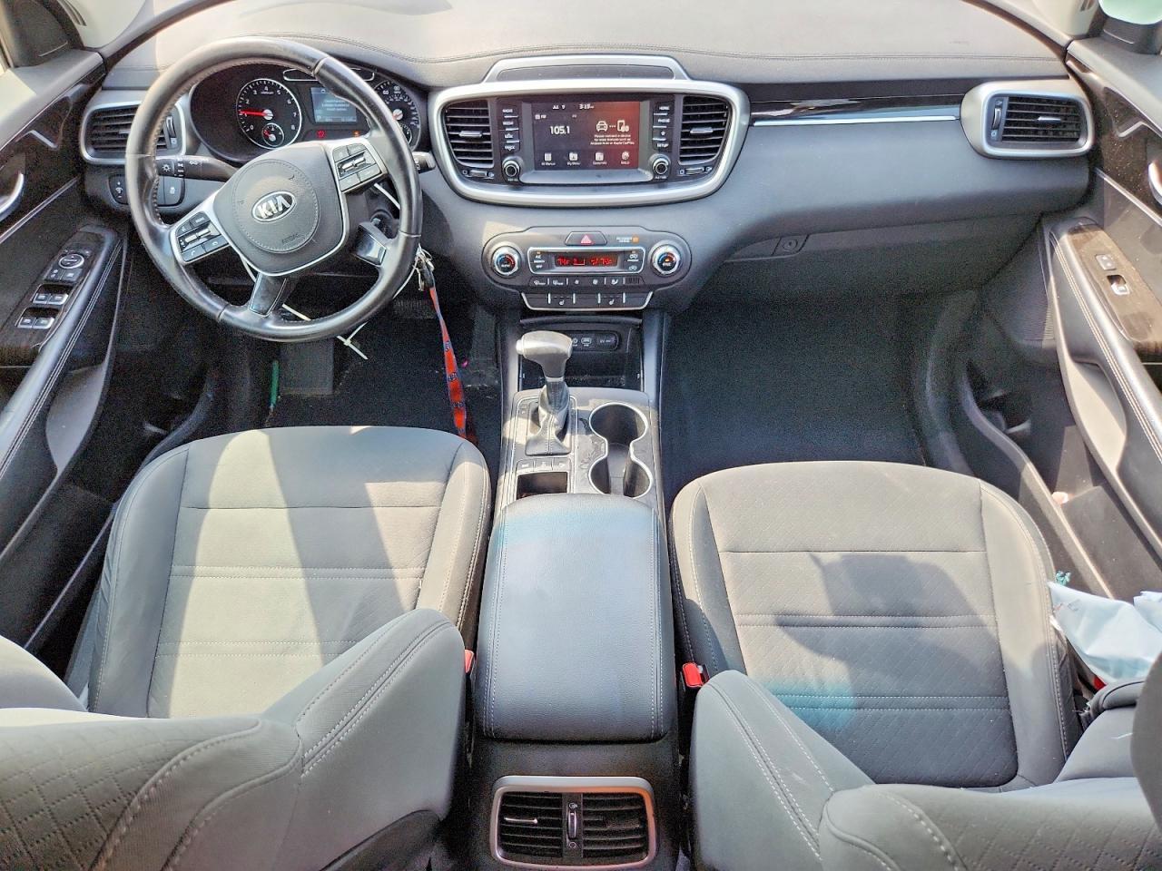 2020 KIA SORENTO — фото 8
