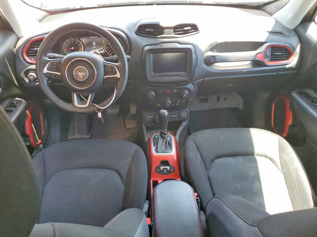 2019 JEEP RENEGADE — фото 8