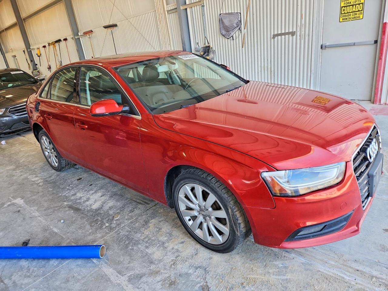 2013 AUDI A4 — фото 4