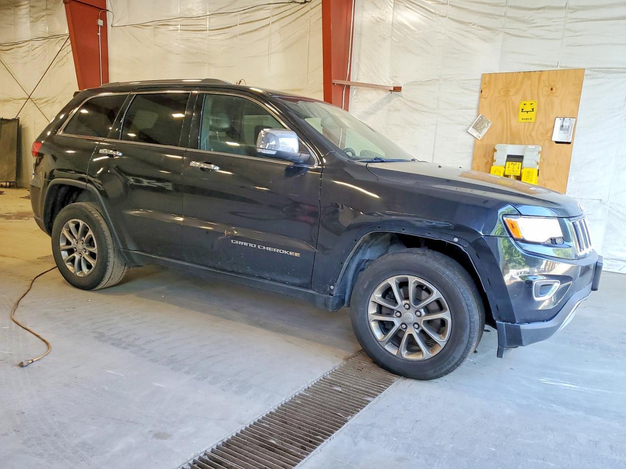 2015 JEEP GRAND CHEROKEE — фото 4