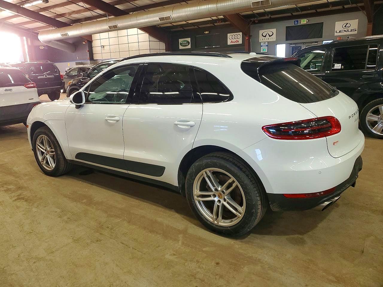 2017 PORSCHE MACAN — фото 2