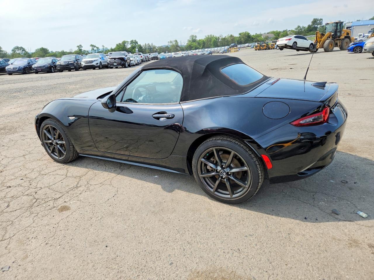 2017 MAZDA MX-5 — фото 2