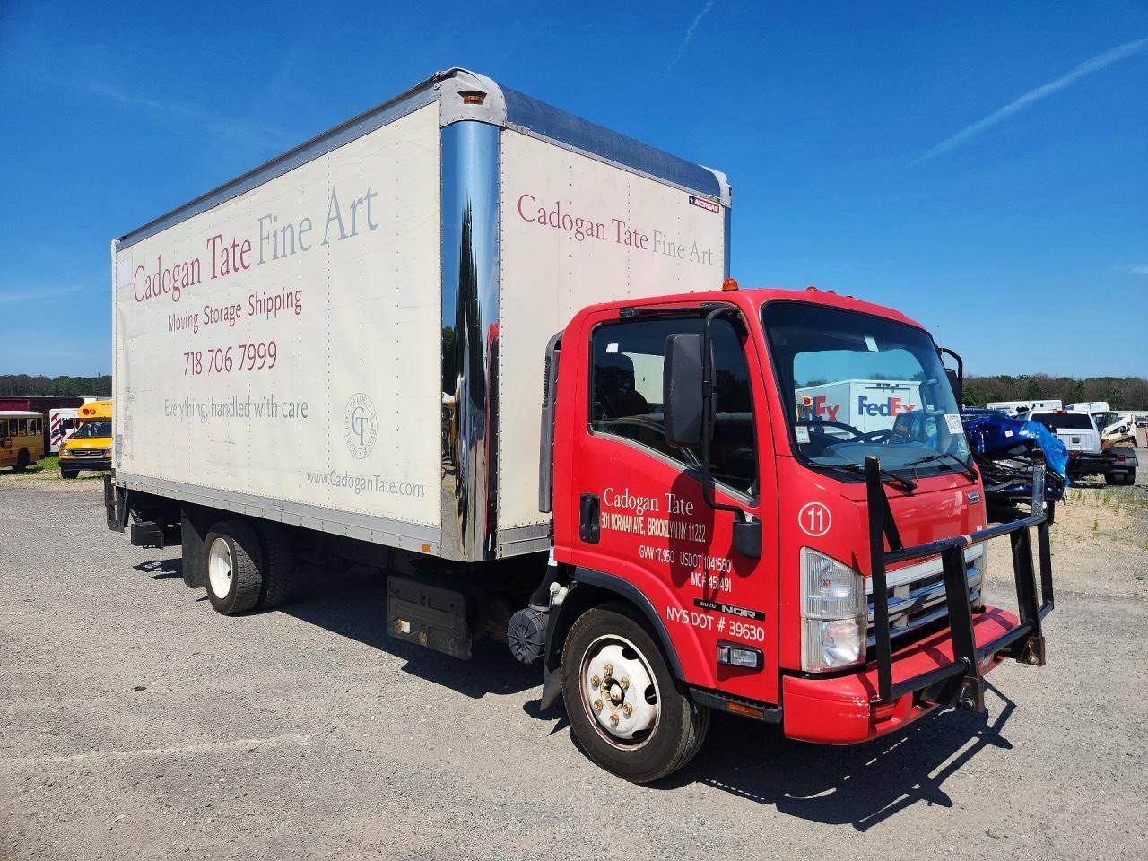 2013 ISUZU NQR — фото 4