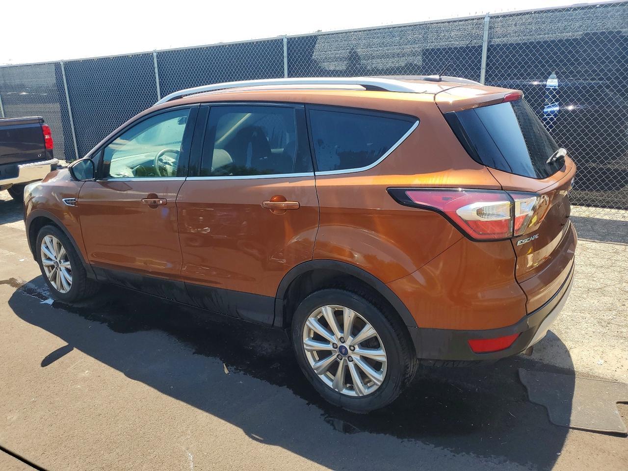 2017 FORD ESCAPE — фото 2