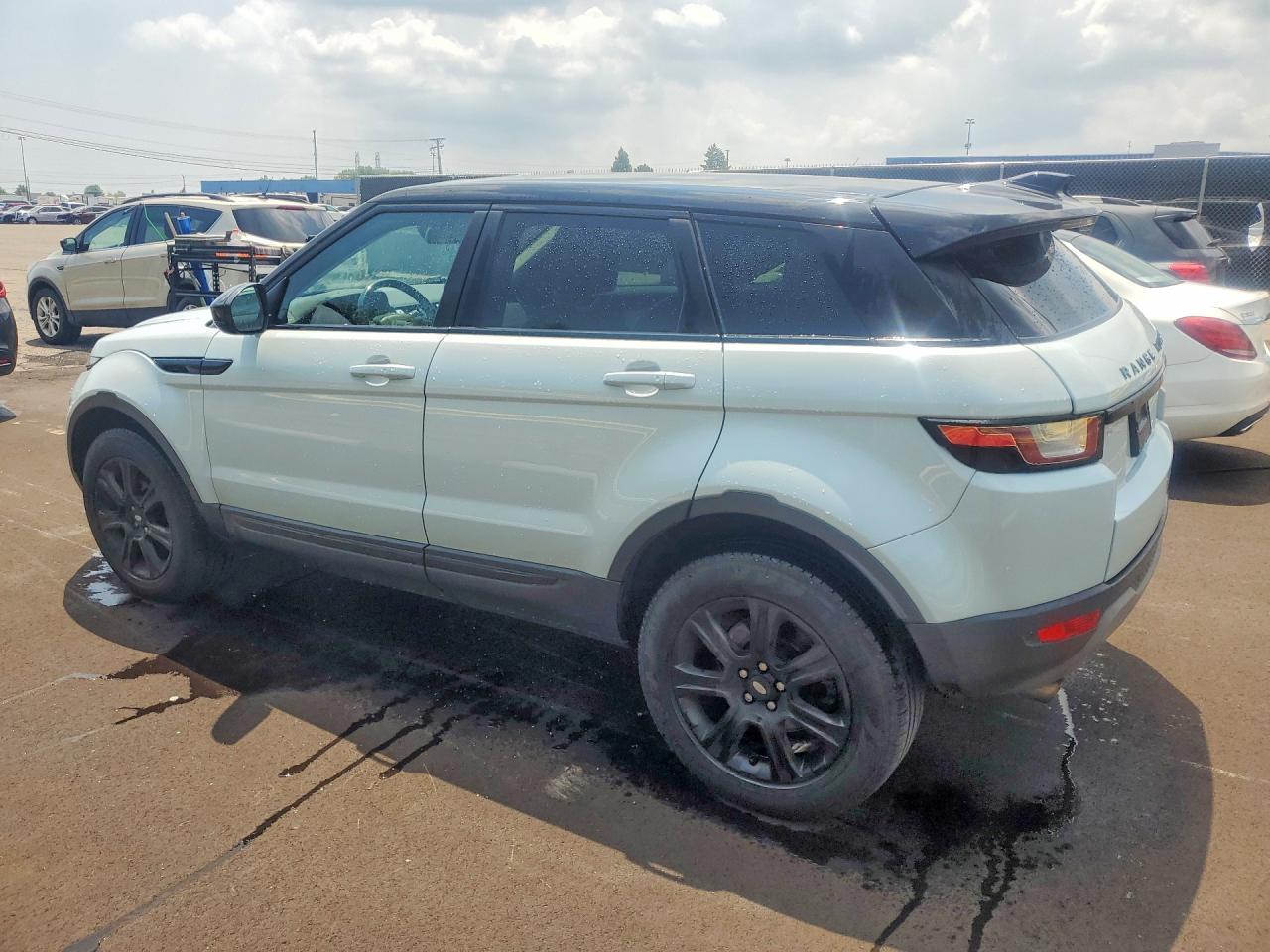 2017 LAND ROVER RANGE ROVER EVOQUE — фото 2
