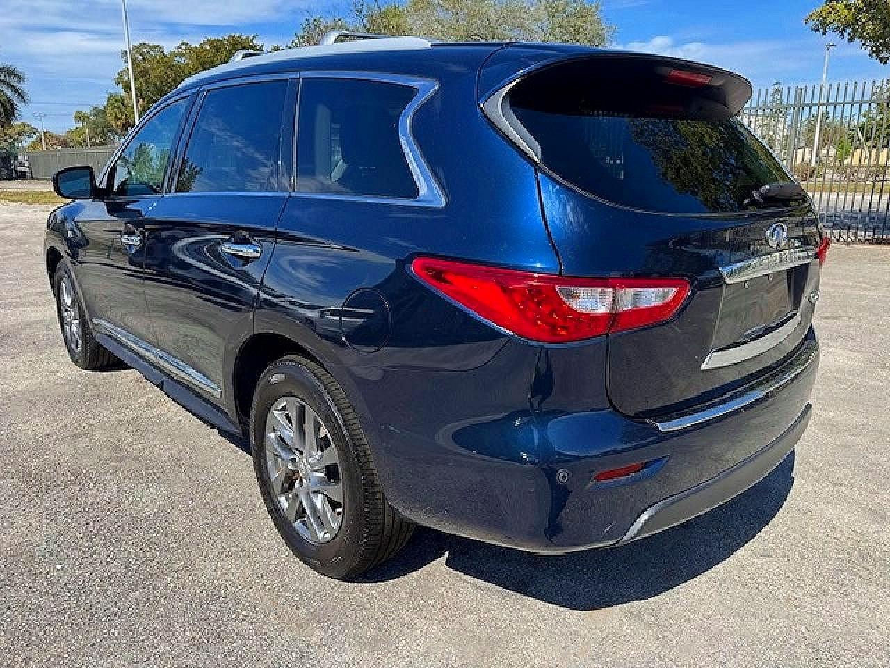 2015 INFINITI QX60 — фото 2