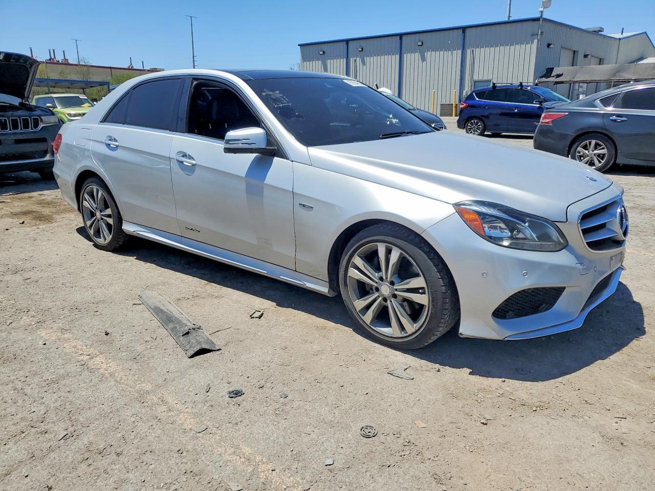 2016 MERCEDES-BENZ E-CLASS — фото 4