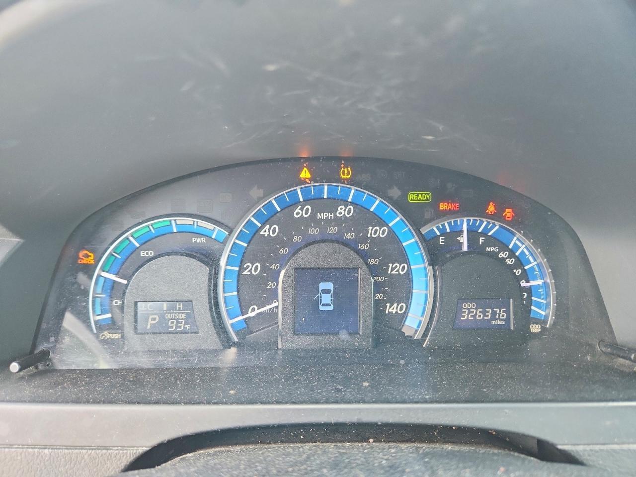 2013 TOYOTA CAMRY HYBRID — фото 9