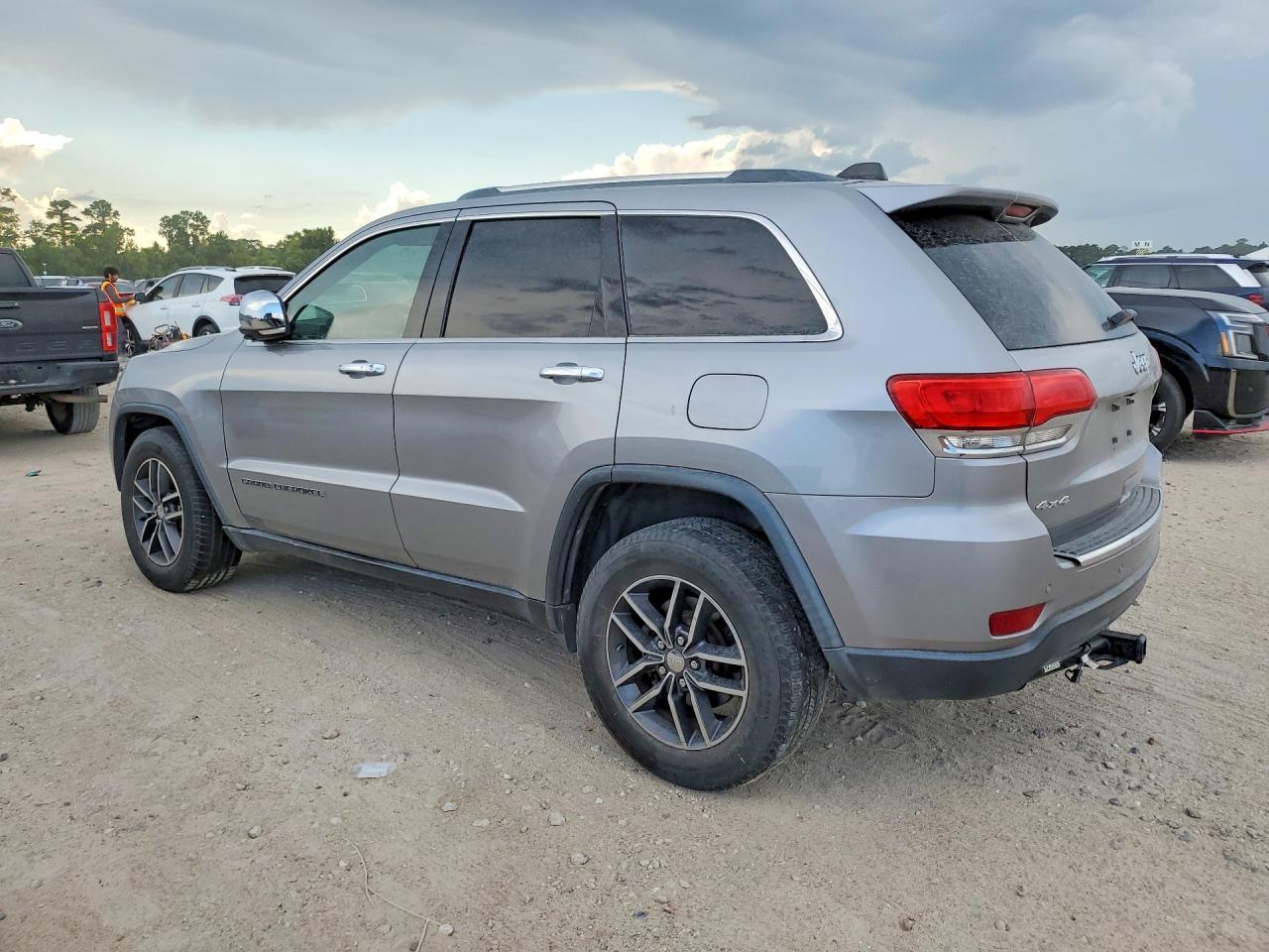 2018 JEEP GRAND CHEROKEE — фото 2