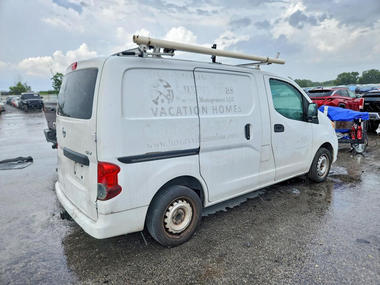 2014 NISSAN NV200 — фото 3
